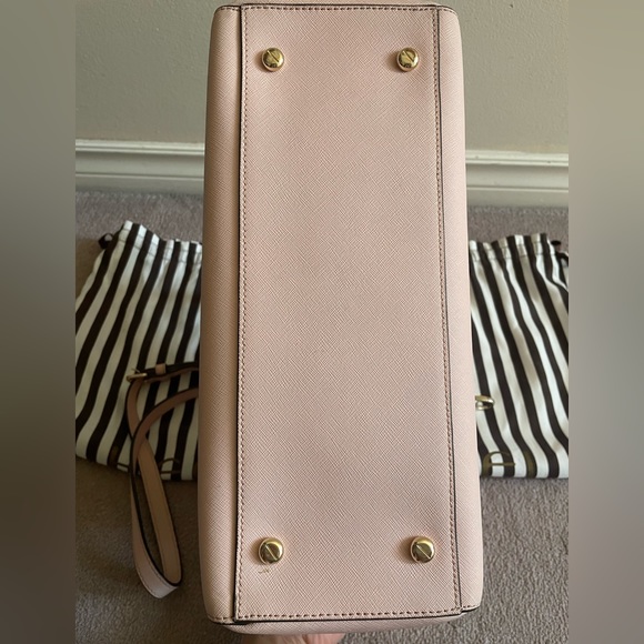 Henri Bendel pink west 57th small turnlock satchel - Picture 8 of 13